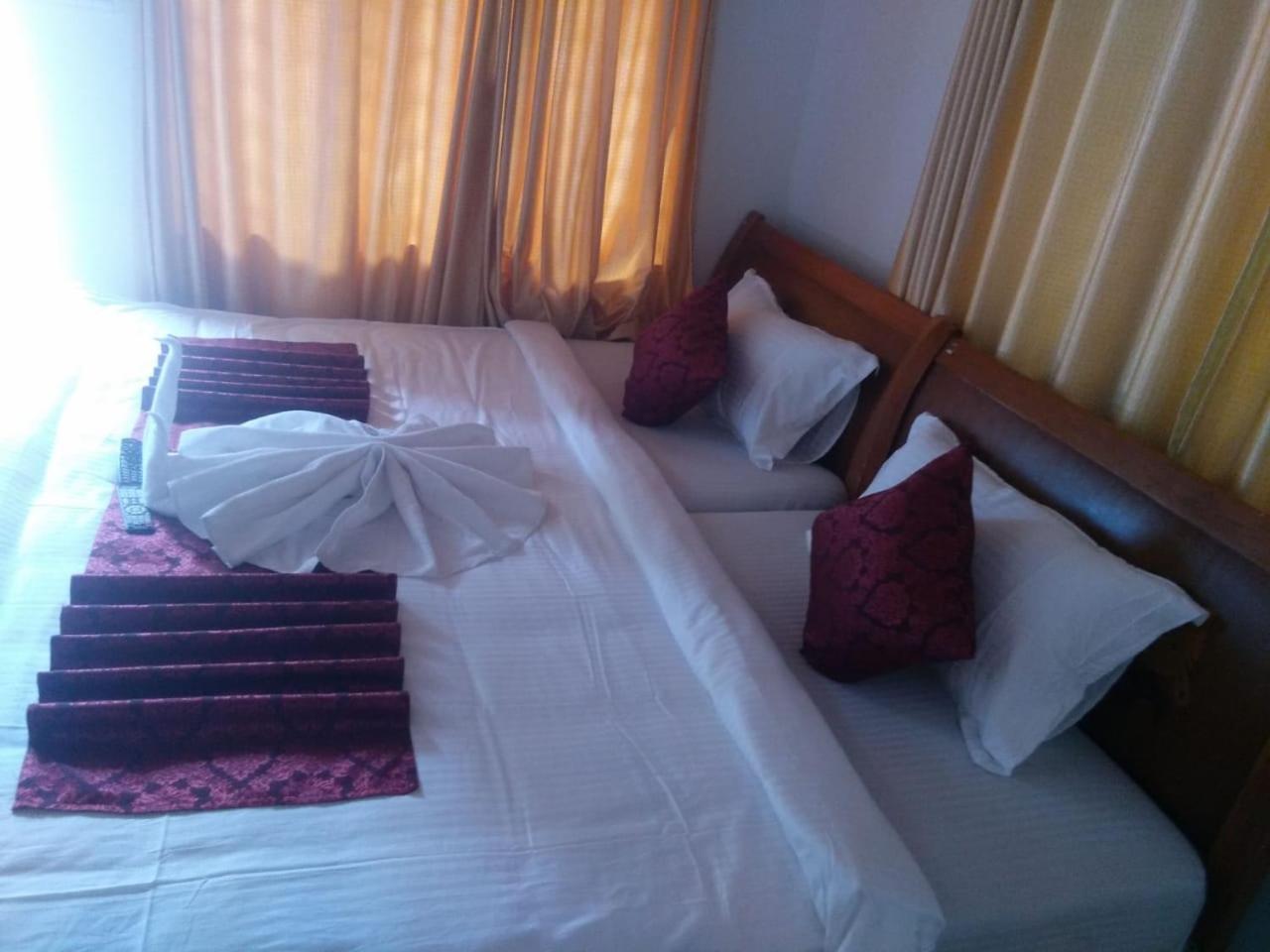 Holly Hock Bed & Breakfast Munnar Exterior photo